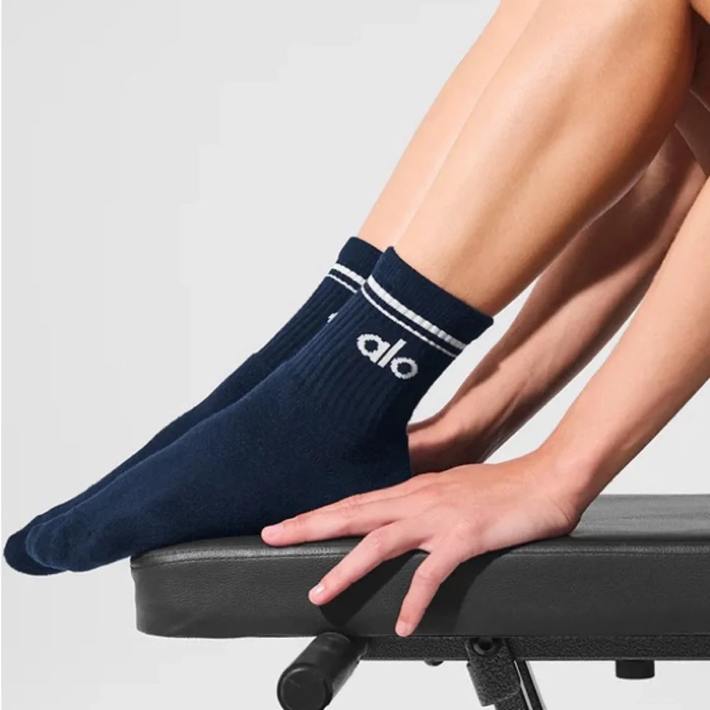 Alo Half Crew Socks‎